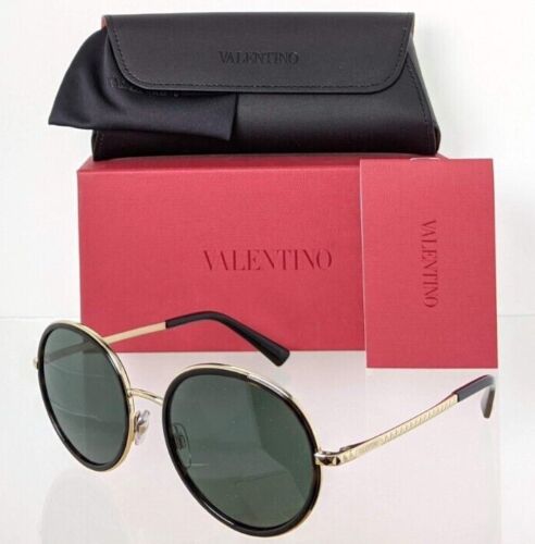 Brand New Authentic Valentino Sunglasses VA 2051 3003/71 Black/Gold Frame